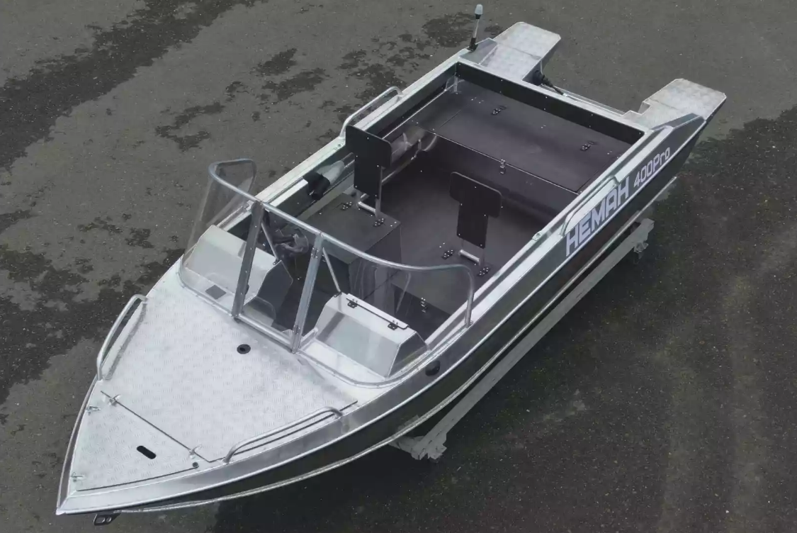 Алюминиевая лодка  Neman-400 PRO в Ангарске