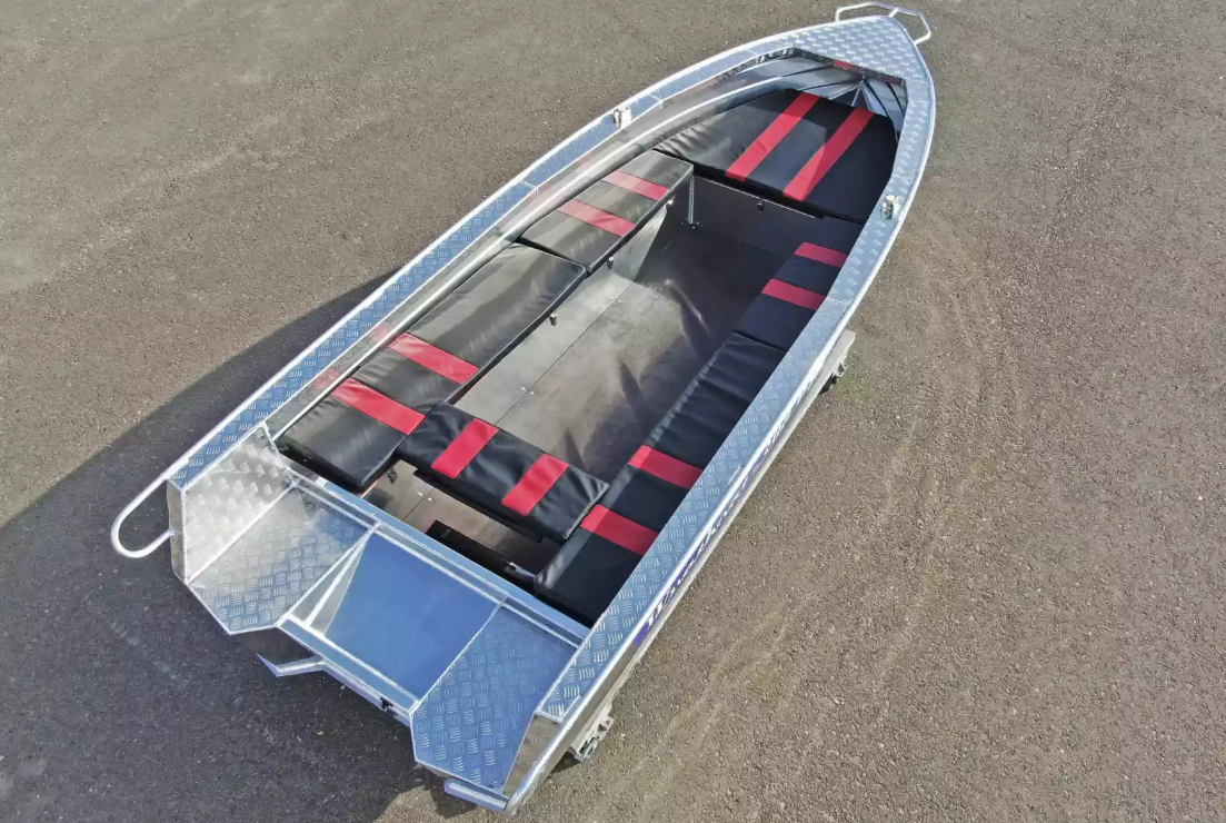 Алюминиевая лодка Wyatboat-390РМ увеличенный борт в Ангарске