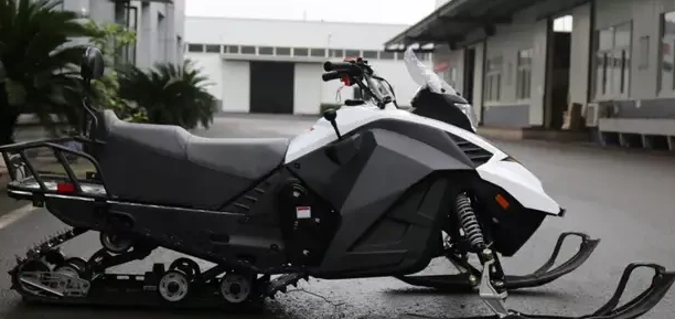 Снегоход ULAR 220 в Ангарске