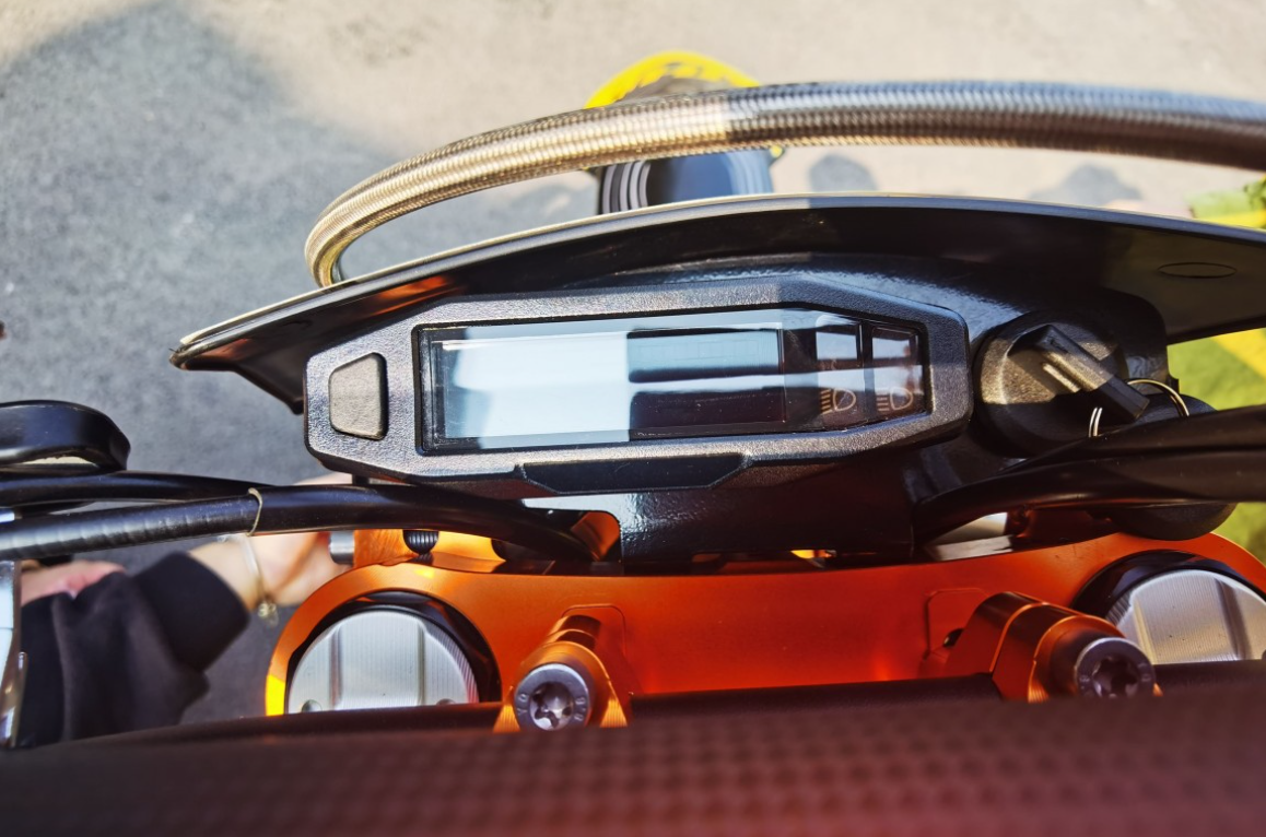 Мотоцикл JHLMOTO JHL Z8 NC300S (182-MN) в Ангарске