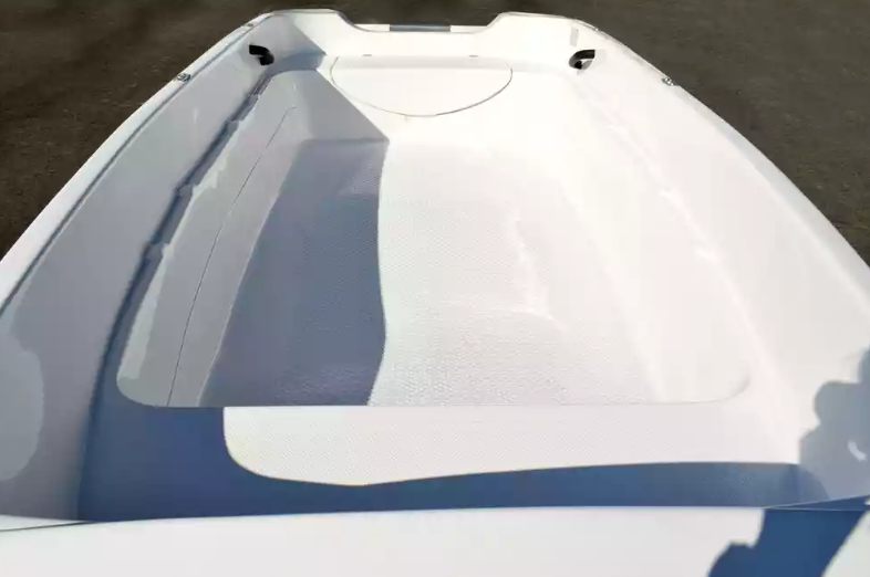 Стеклопластиковая лодка Пингвин (тримаран) в Ангарске