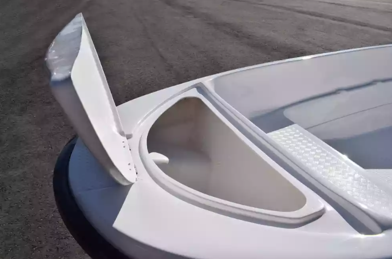 Стеклопластиковая лодка Пингвин (тримаран) в Ангарске