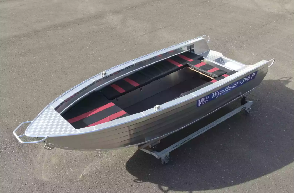 Алюминиевая лодка Wyatboat-390РМ увеличенный борт в Ангарске