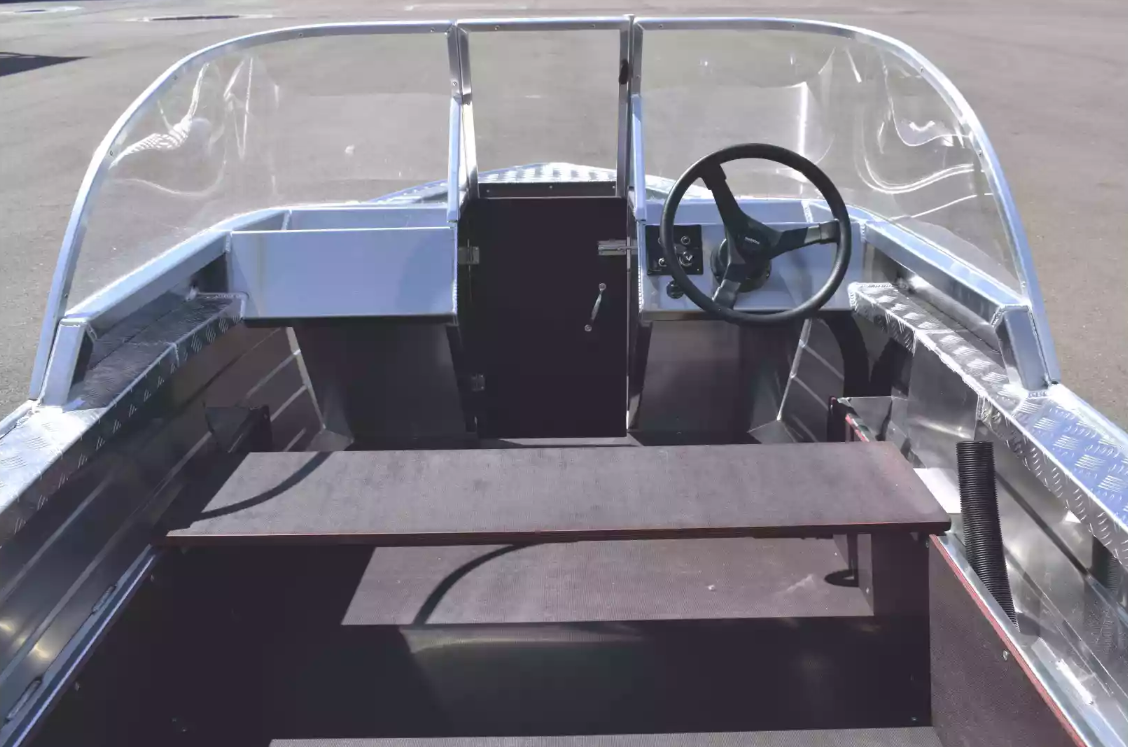 Алюминиевая лодка Wyatboat-390 DCM в Ангарске