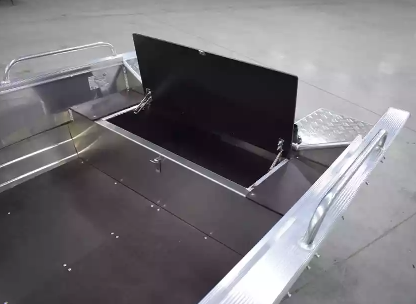 Алюминиевая лодка  Wyatboat-430 Р в Ангарске