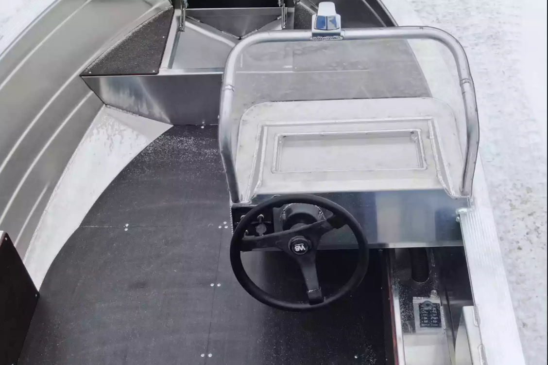 Алюминиевая лодка Неман-400 С в Ангарске