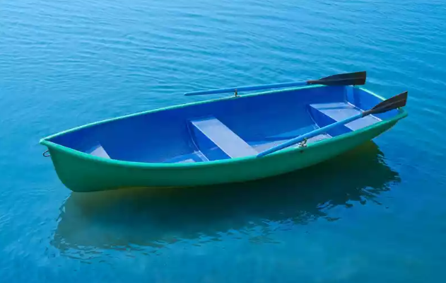 Стеклопластиковая лодка Дельфин в Ангарске