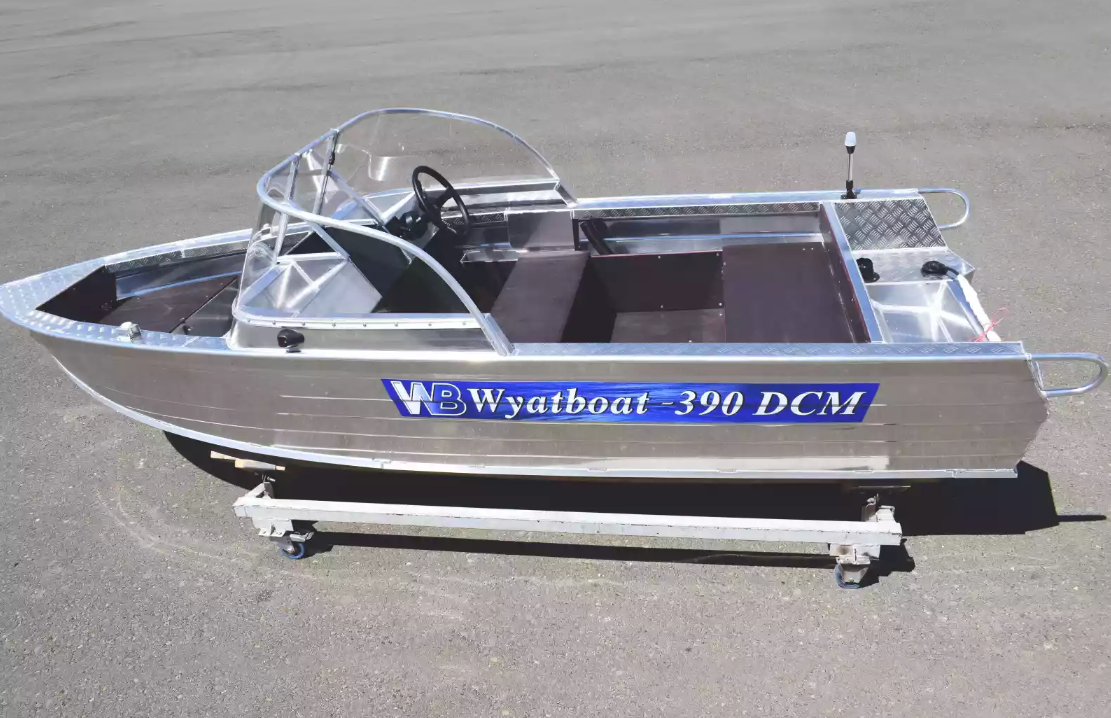 Алюминиевая лодка Wyatboat-390 DCM в Ангарске