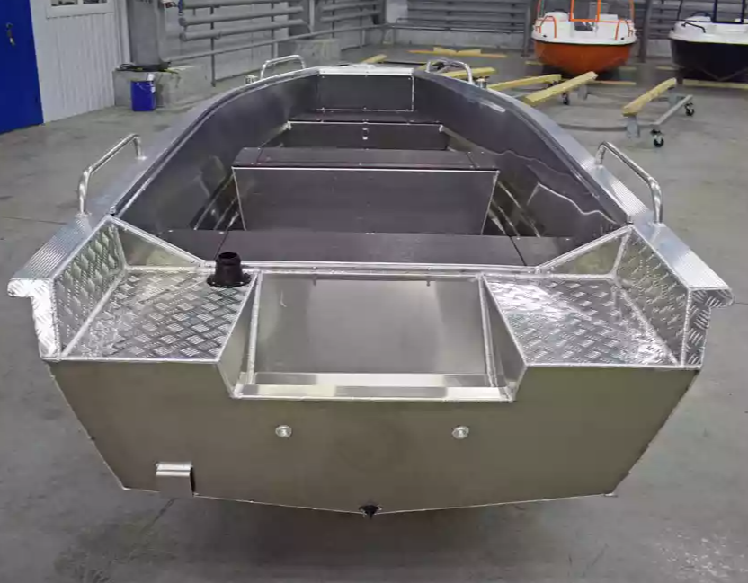 Алюминиевая лодка  Wyatboat-430 Р в Ангарске
