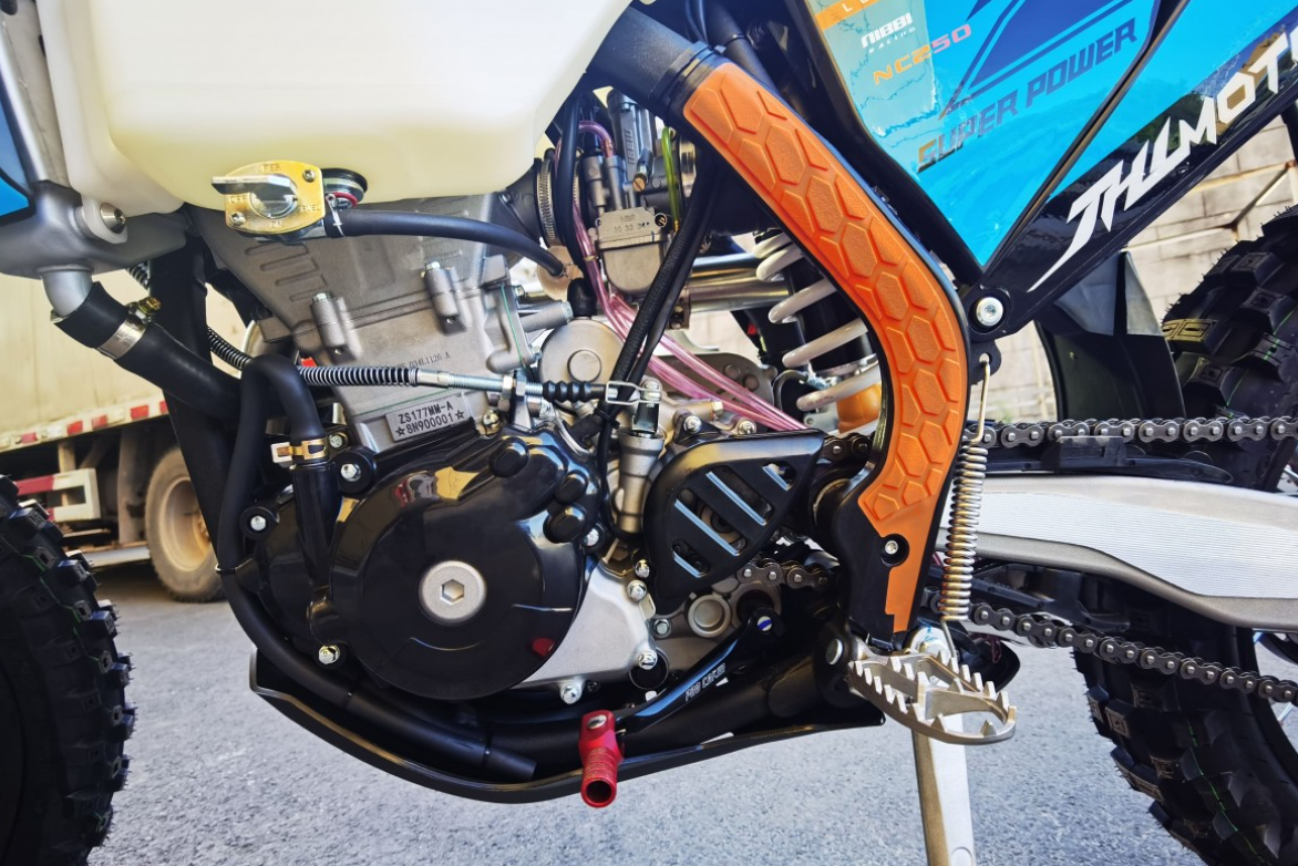 Мотоцикл JHLMOTO JHL Z7 NC250S (177MM-A) в Ангарске