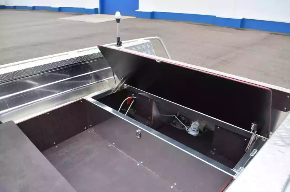 Алюминиевая лодка Wyatboat-390 DCM Увеличенный борт в Ангарске