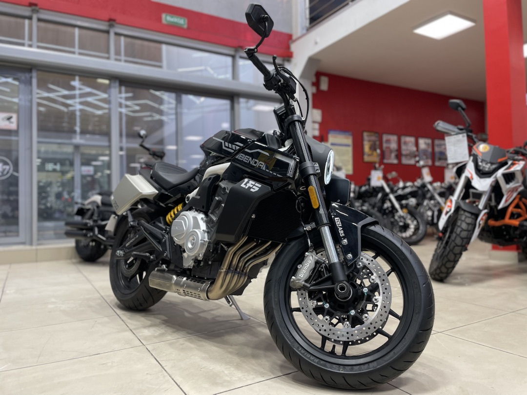 Мотоцикл Benda LFS 700 в Ангарске