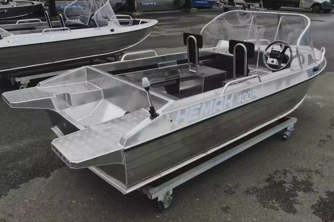Алюминиевая лодка  Neman-400 PRO в Ангарске