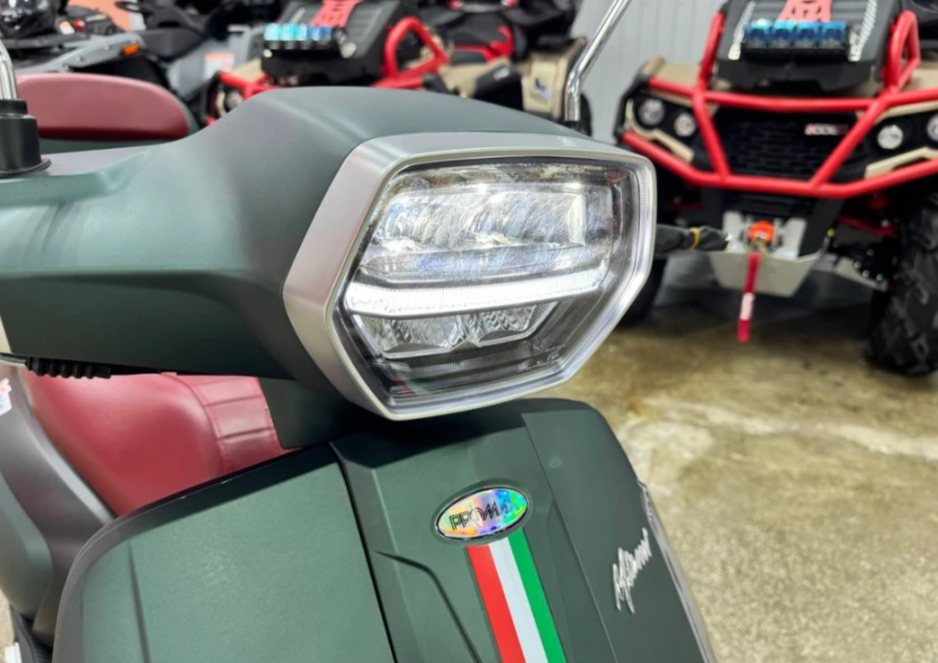 Скутер PROMAX Miami 240 (49) в Ангарске