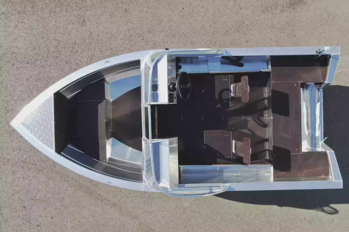 Алюминиевая лодка  Неман-400 DCM в Ангарске