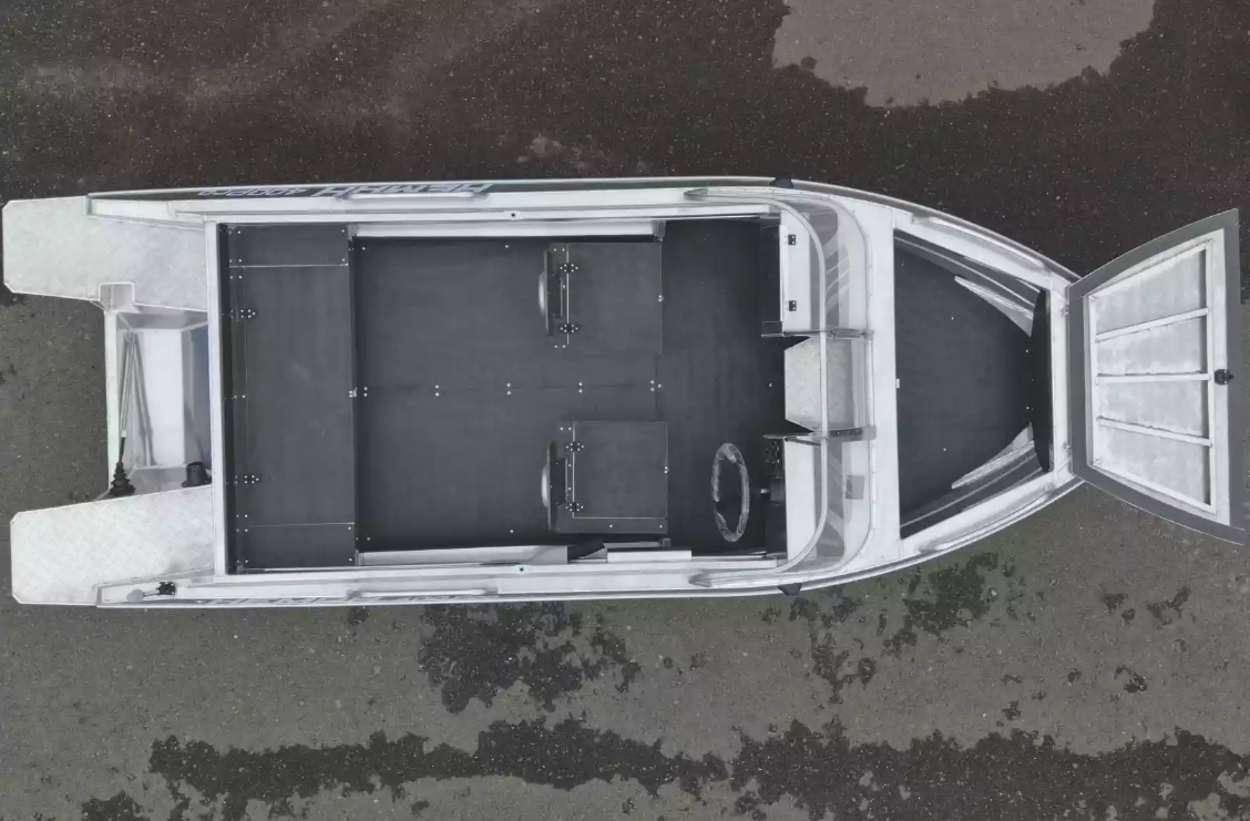 Алюминиевая лодка  Neman-400 PRO в Ангарске