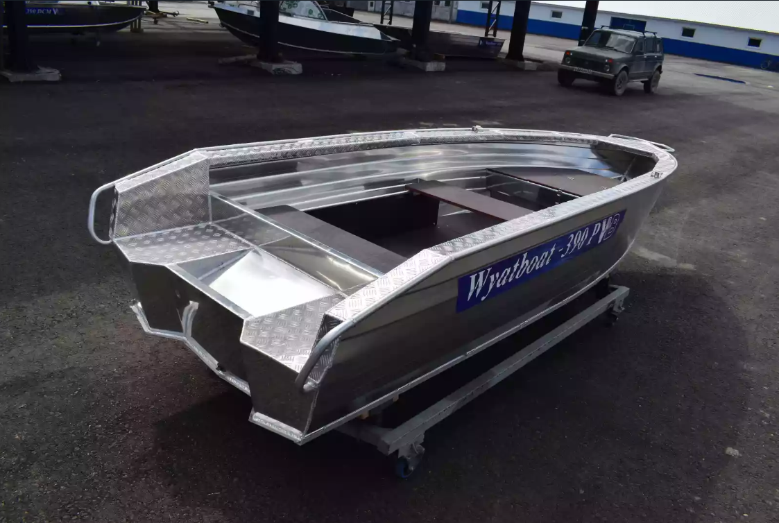 Алюминиевая лодка Wyatboat-390Р Увеличенный борт в Ангарске