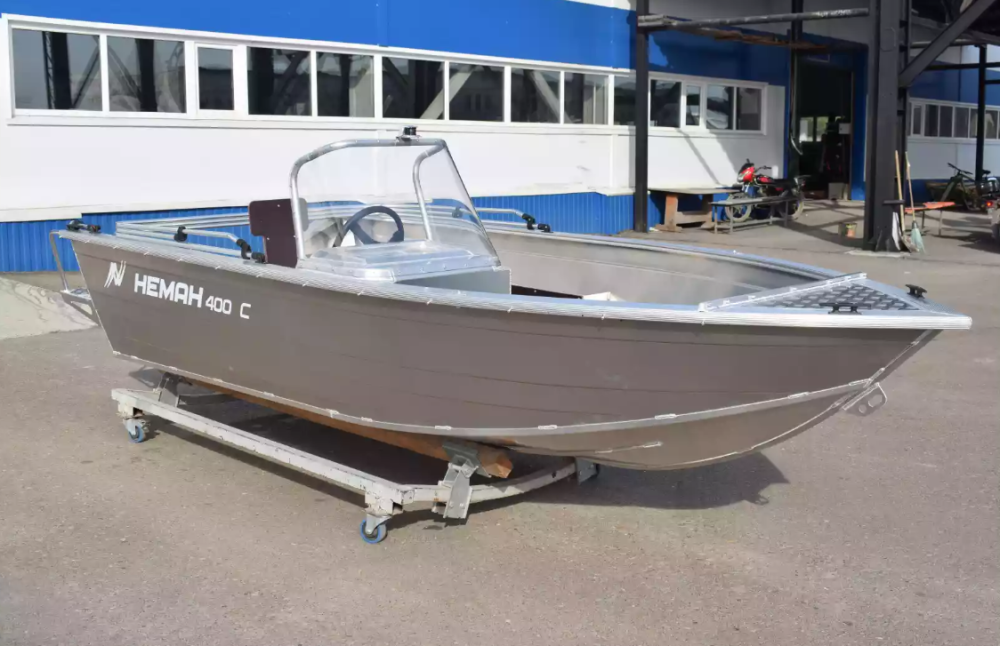 Алюминиевая лодка Неман-400 С в Ангарске