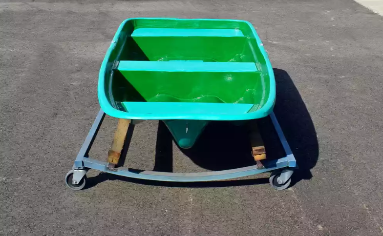 Стеклопластиковая лодка Старт (тримаран) в Ангарске