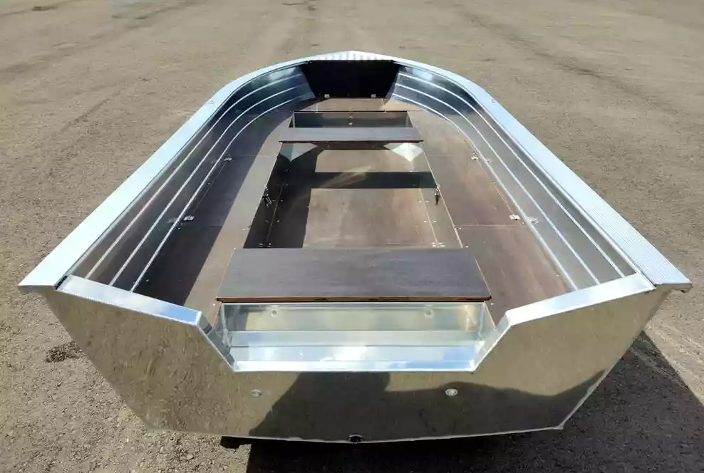 Алюминиевая лодка Неман-400 в Ангарске