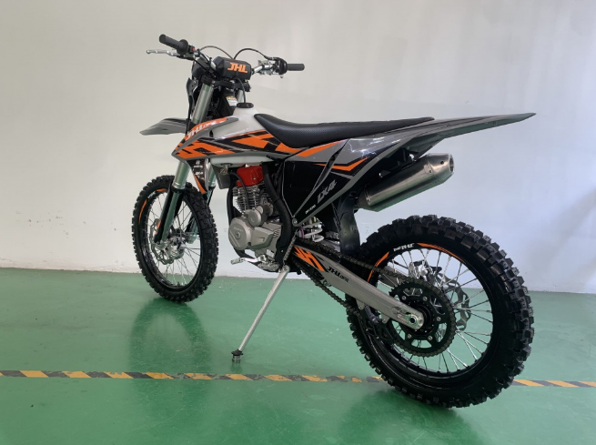 Мотоцикл JHLMOTO JHL LX4 CB300RL (175FMN) в Ангарске