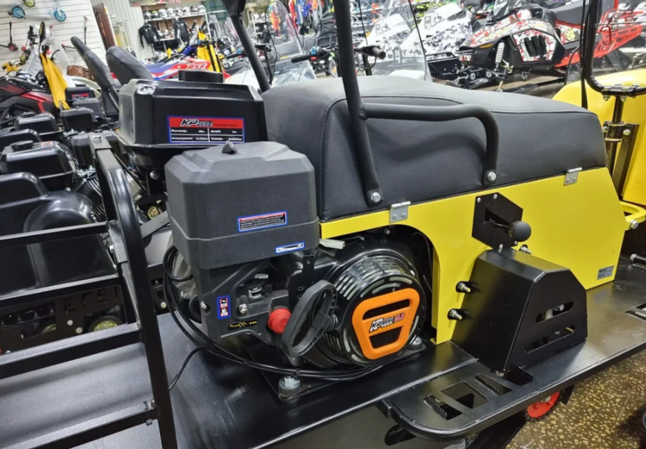 Миниснегоход Бурлак-М Егерь Стандарт SPORT 20 л.с. с эл.зап. в Ангарске