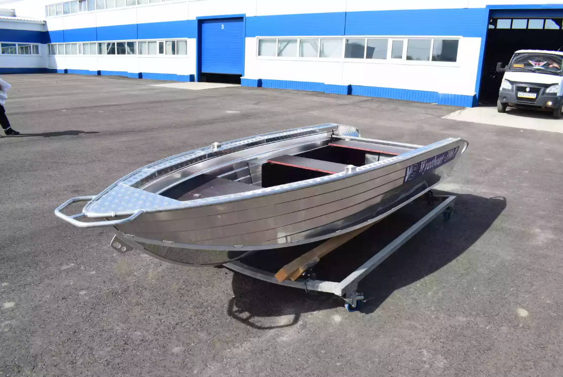 Алюминиевая лодка Wyatboat-390 P в Ангарске