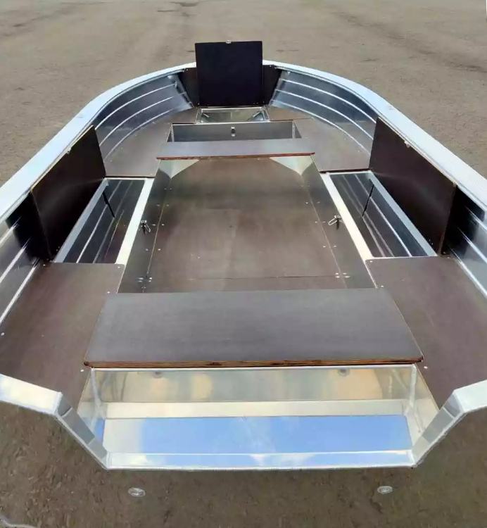 Алюминиевая лодка Неман-400 в Ангарске