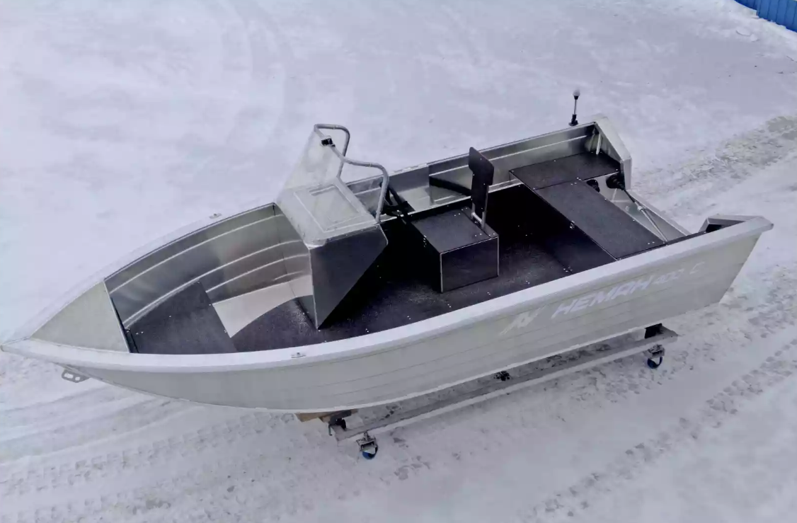 Алюминиевая лодка Неман-400 С в Ангарске