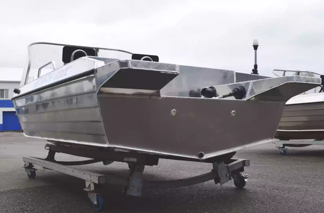 Алюминиевая лодка  Neman-400 DC в Ангарске