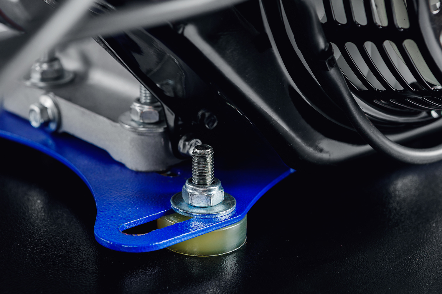 МОТОБУКСИРОВЩИК IKUDZO LONG 2.0 1700/500 EKR20 в Ангарске