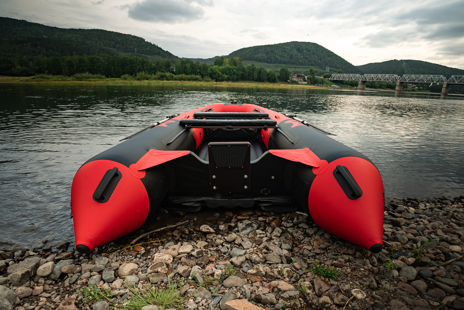 Лодка MISHIMO RIVER JET 390 под водомет в Ангарске