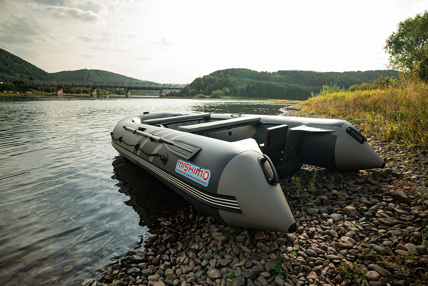 Лодка MISHIMO RIVER JET 390 под водомет в Ангарске