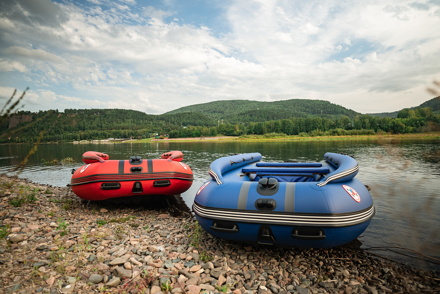 Лодка MISHIMO RIVER FJET PRO 400 под водомет в Ангарске