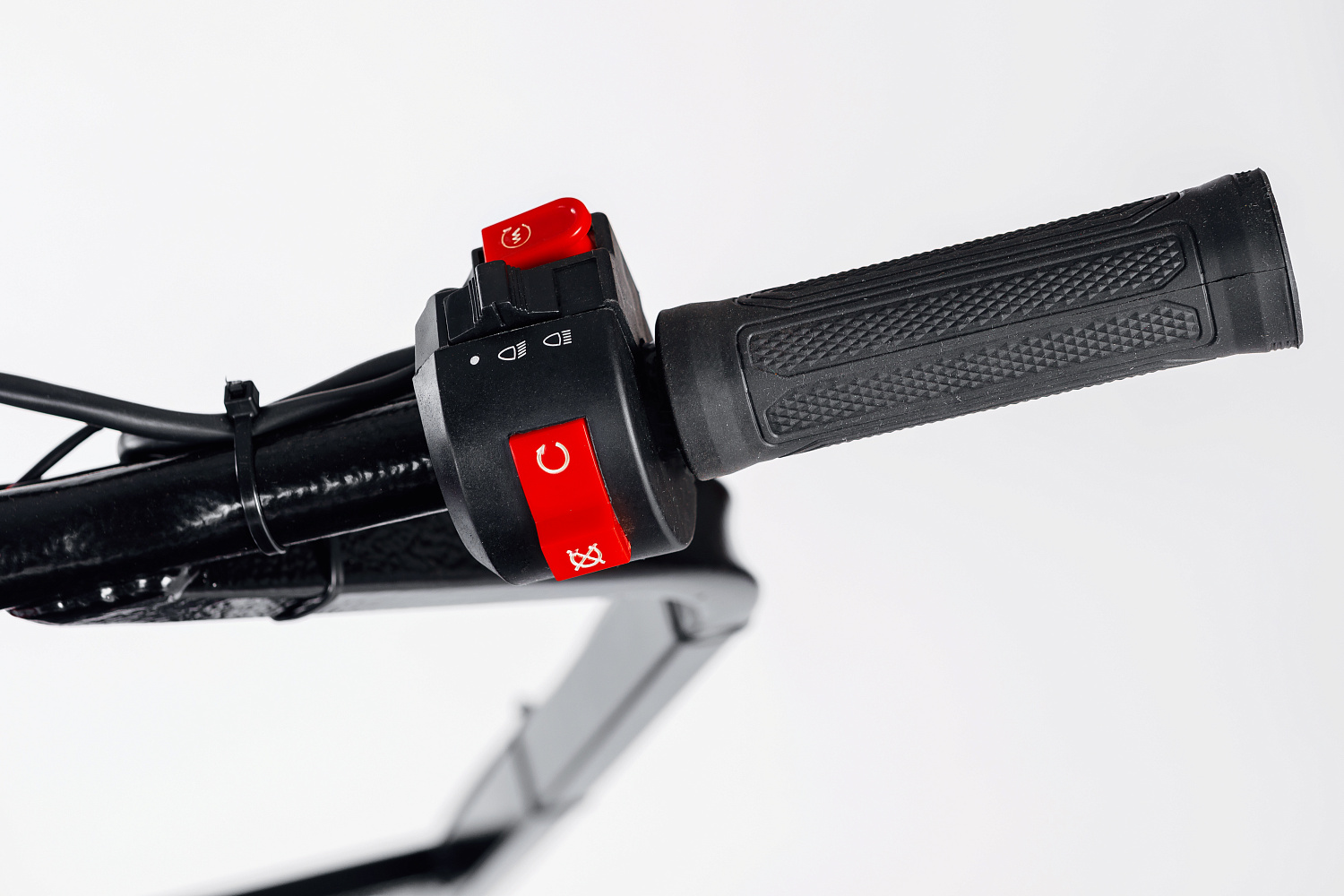 МОТОБУКСИРОВЩИК IKUDZO LONG 2.0 1700/500 EKR20 в Ангарске